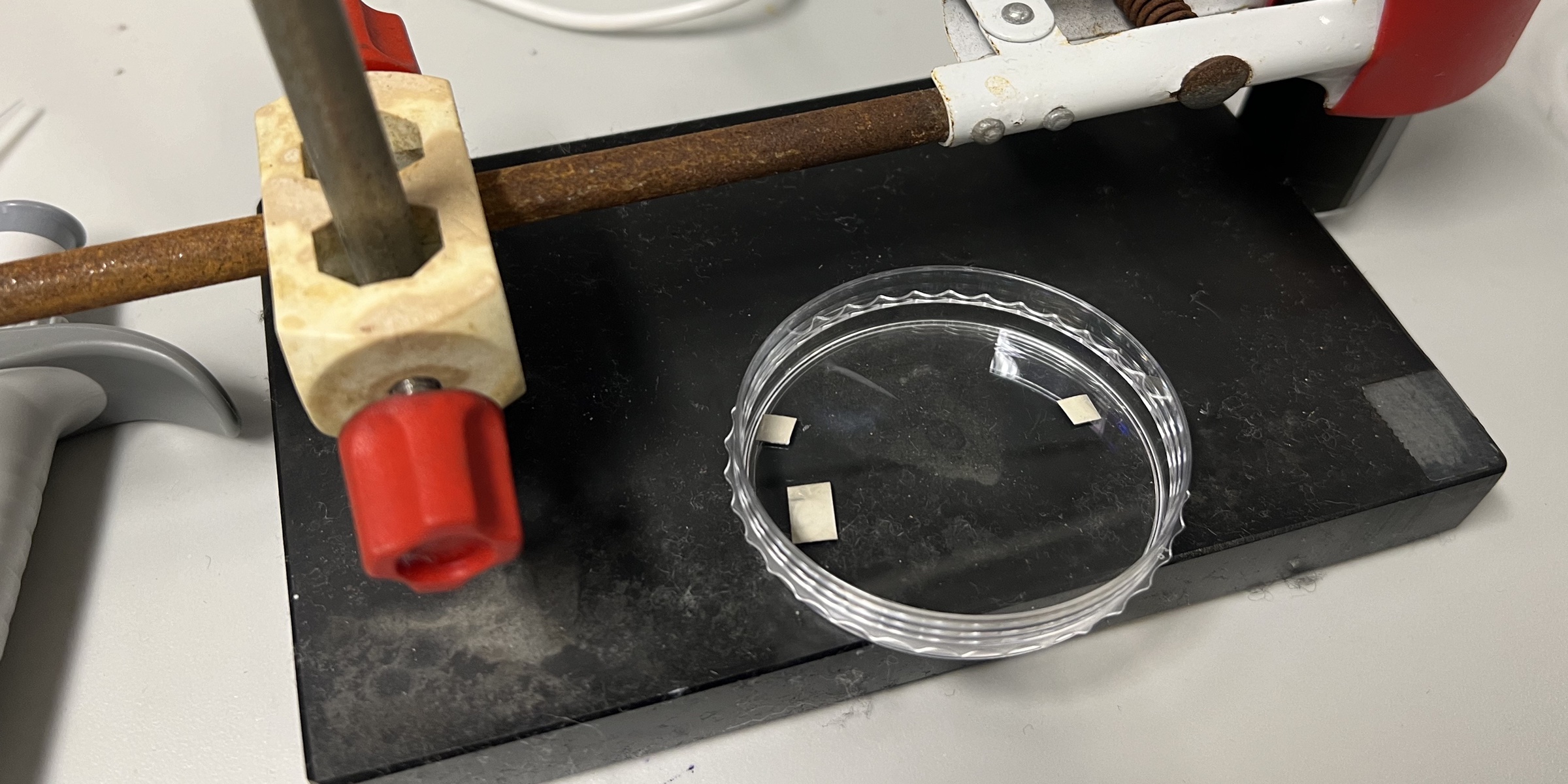 Lab samples for spectral sensing and nanoporous silver research